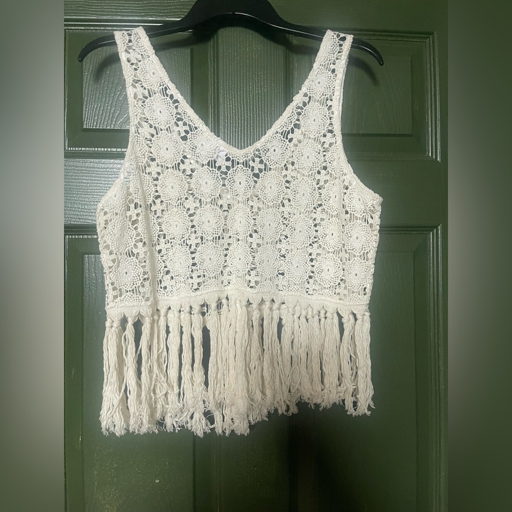Nwot Shyanne Cream Crochet Lace Fringe Vest - Picture 3 of 3